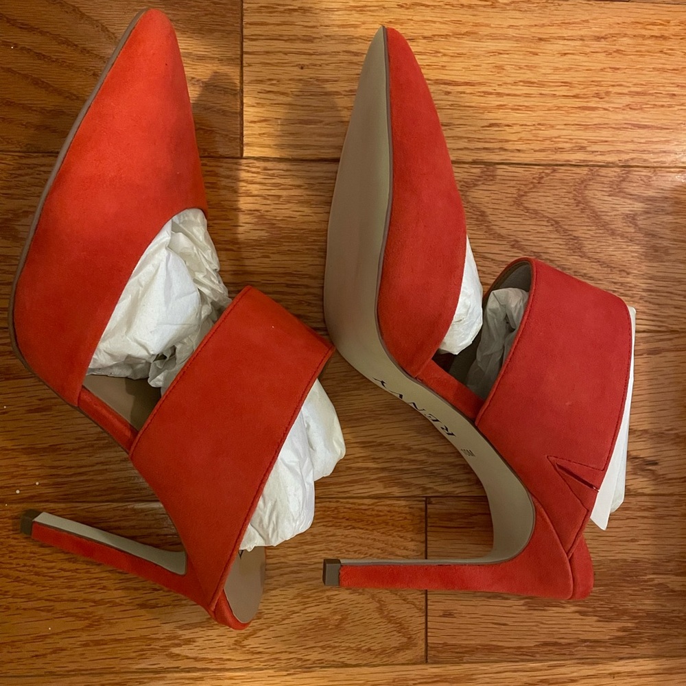 Renvy Shoes| Poppy Suede Mules| Red
